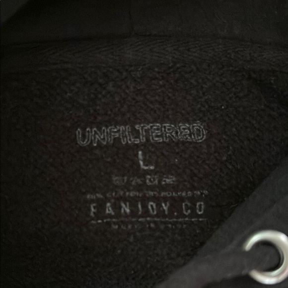 Zane & Heath Unfiltered Sweatshirt - Picture 2 of 4